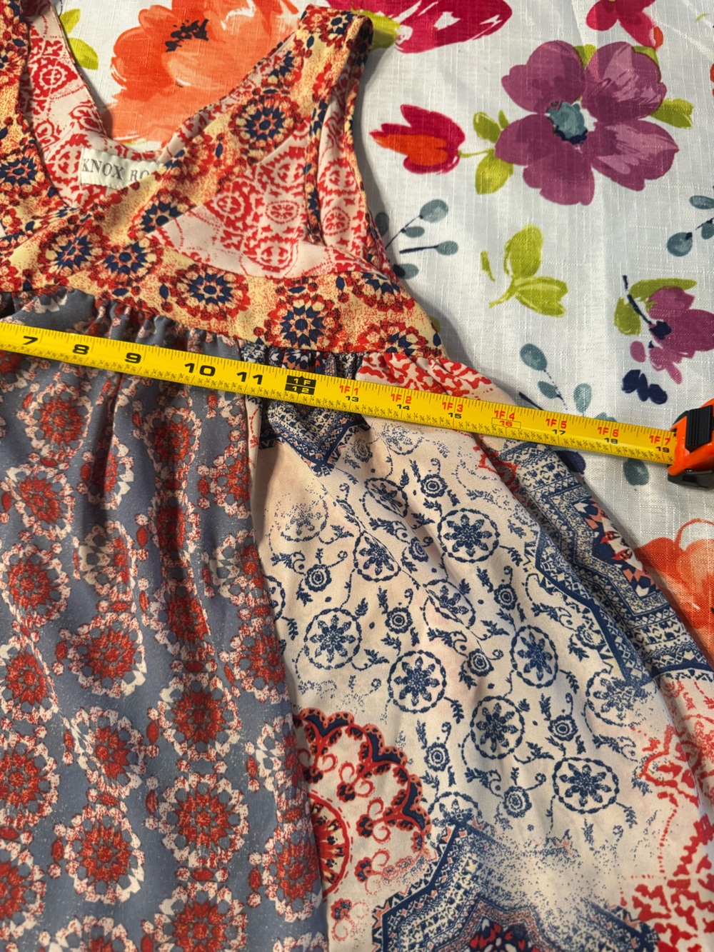 Knox Rose Boho Patchwork Sleeveless Tunic Top M Mixed Print Floral Festival C4 - Picture 5 of 7